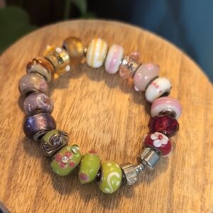 18 Multicolor Glass Beads On A Bracelet with Silver Accents